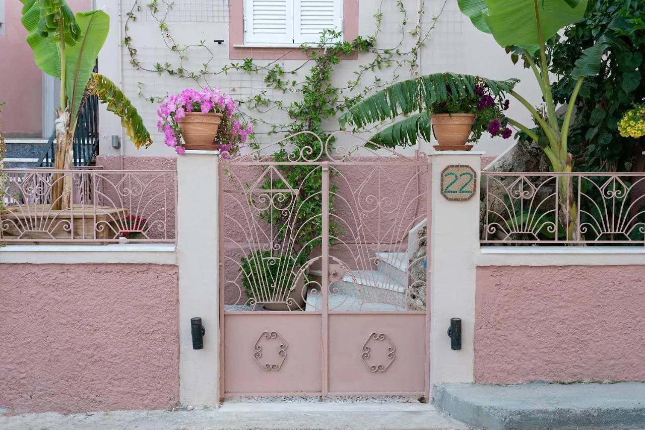 Flowers In The City - Elegant Home In Argostoli 0*, Argostoli (Kefalonia) Greece