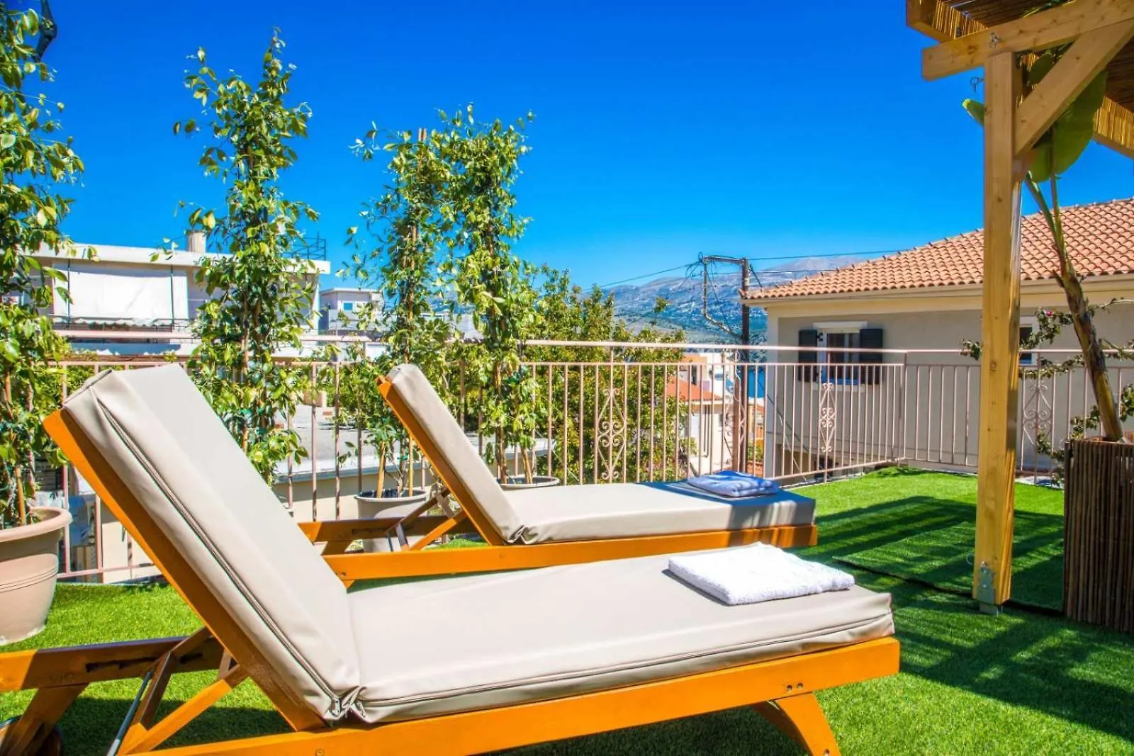 Holiday home Flowers In The City - Elegant Home In Argostoli